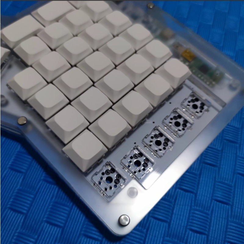 ชุดคีย์บอร์ดแบบแยกส่วน Ergodox - Tablet Accessories 3D Print บทวิจารณ์และราคา